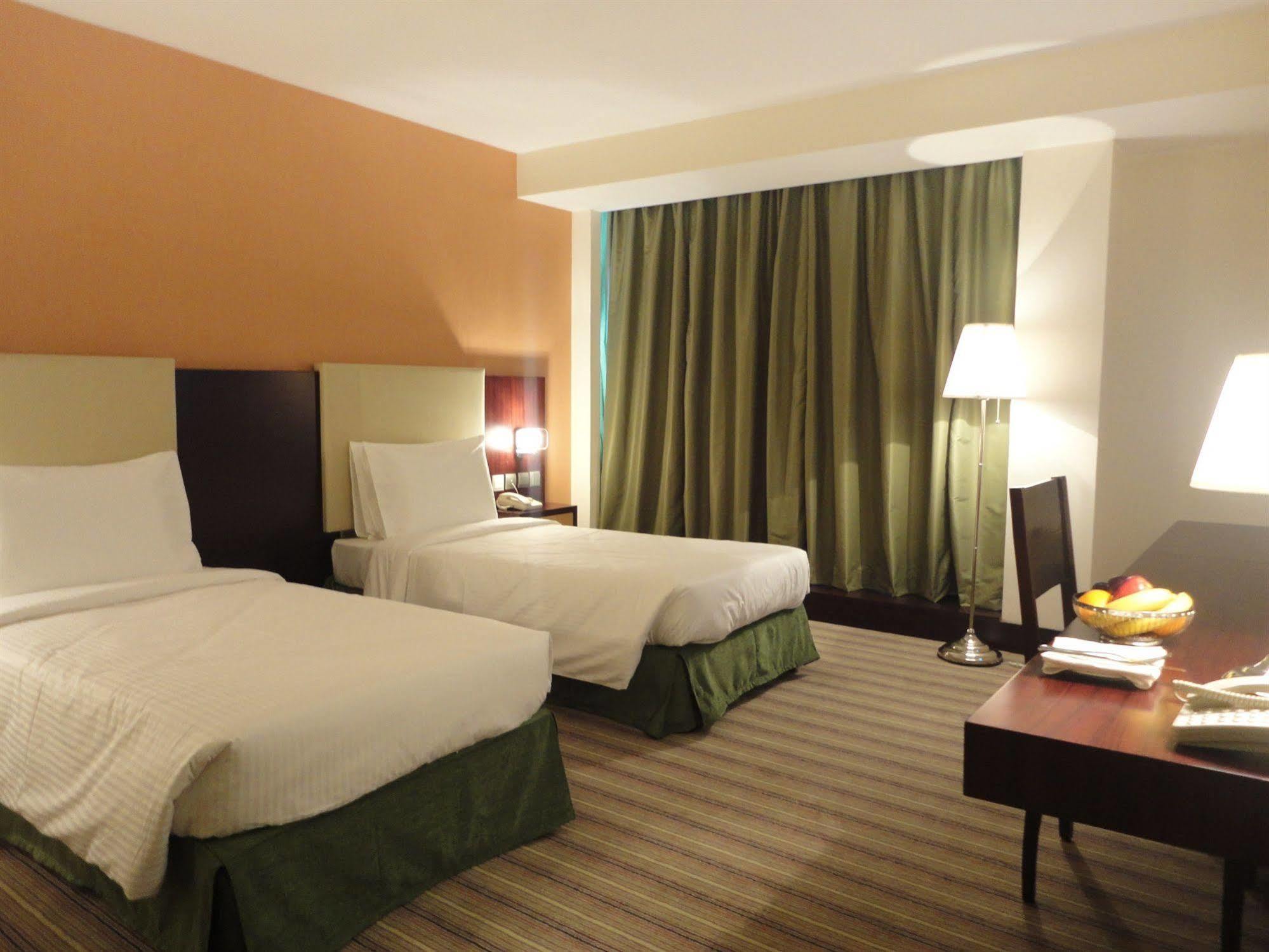 Days Olaya Hotel Riyadh Bagian luar foto